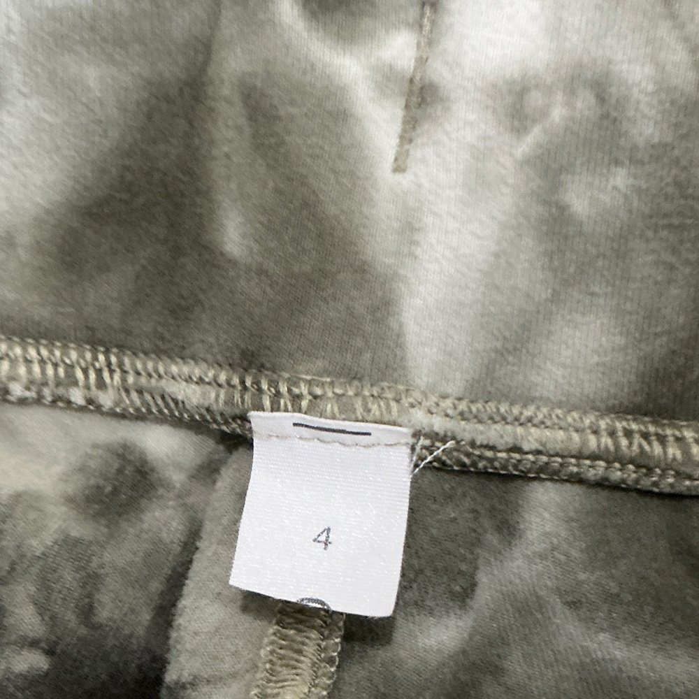 lululemon athletica Green Tie-Dye Leggings - Picture 16 of 16